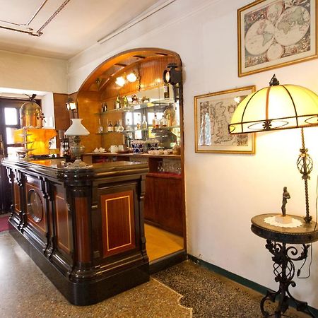 Albergo Cavallino Tortona Luaran gambar