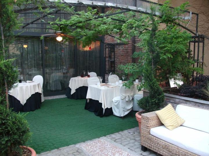 Albergo Cavallino Tortona Luaran gambar